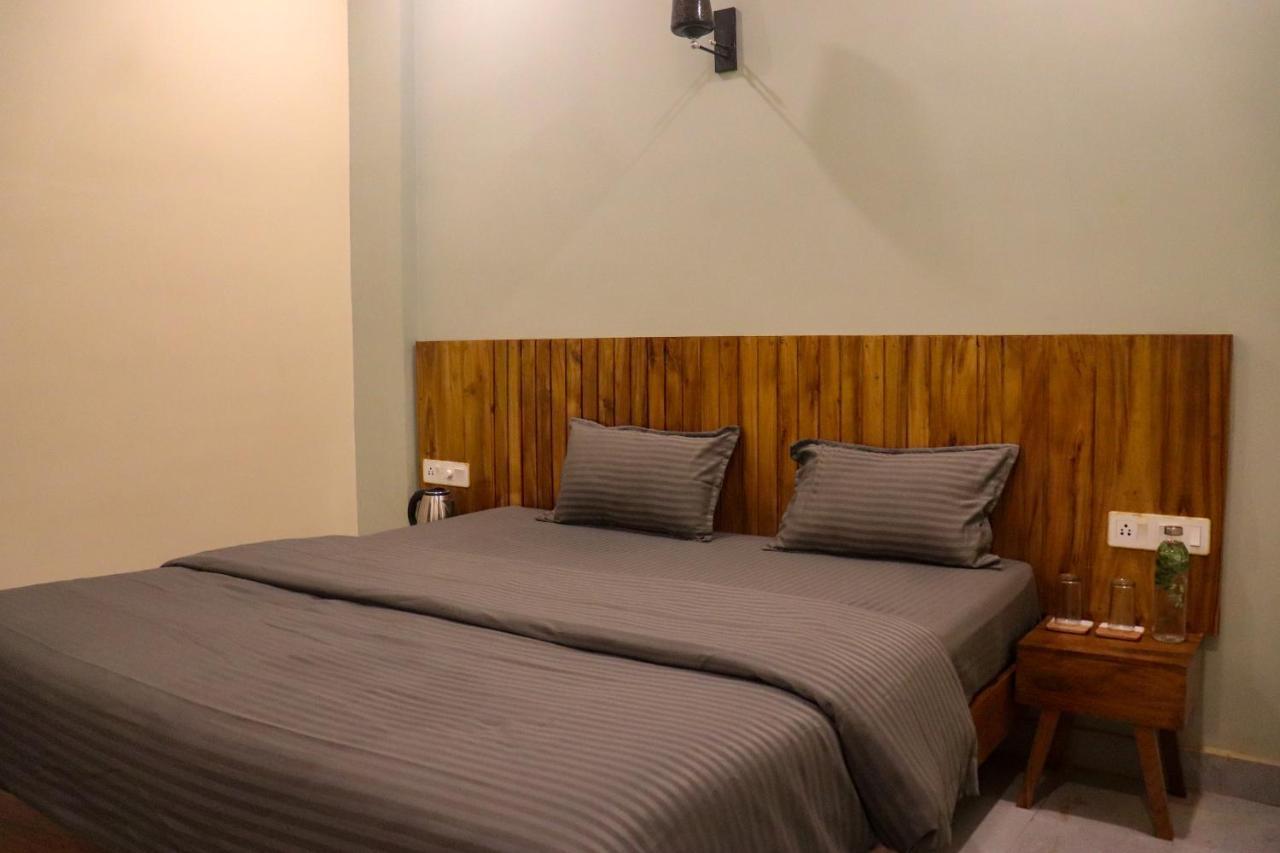 Tavasmi Hostel Puri Εξωτερικό φωτογραφία