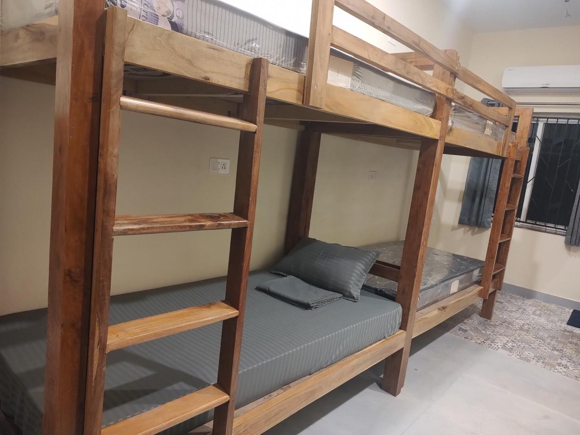Tavasmi Hostel Puri Εξωτερικό φωτογραφία