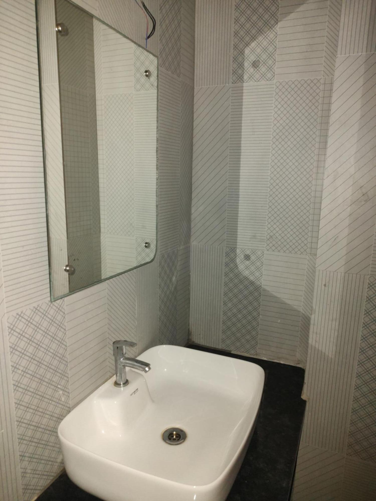 Tavasmi Hostel Puri Εξωτερικό φωτογραφία